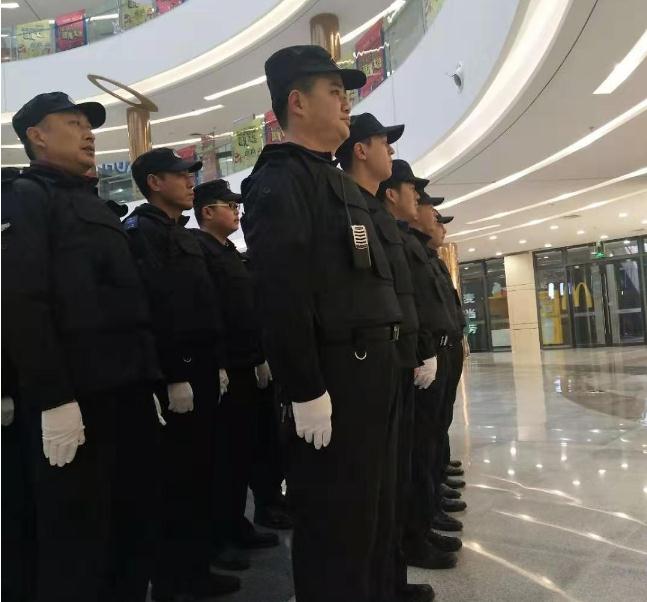 關(guān)于襄陽活動保安服務(wù)如何做好現(xiàn)場的安全工作，這里有介紹！